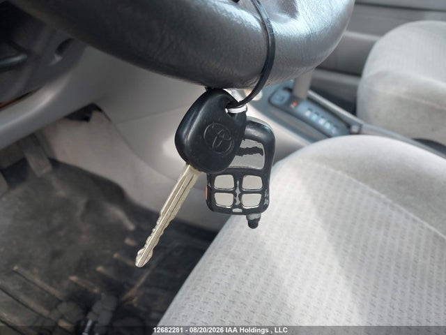 Продаж на аукціоні авто 2005 Toyota Corolla Ce/le/sport, vin: 2T1BR32E15C843551, номер лоту: 12682281
