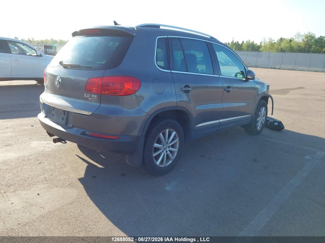 12688052 :رقم المزاد ، WVGMV7AX4HK035837 vin ، 2017 Volkswagen Tiguan Comfortline مزاد بيع