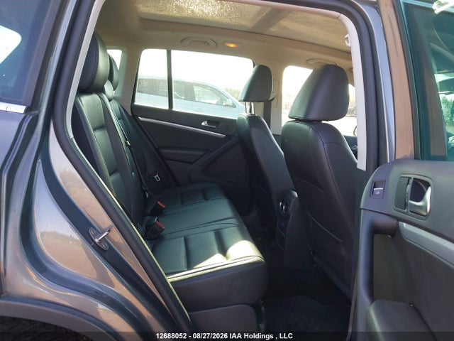 12688052 :رقم المزاد ، WVGMV7AX4HK035837 vin ، 2017 Volkswagen Tiguan Comfortline مزاد بيع