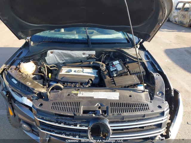12688052 :رقم المزاد ، WVGMV7AX4HK035837 vin ، 2017 Volkswagen Tiguan Comfortline مزاد بيع