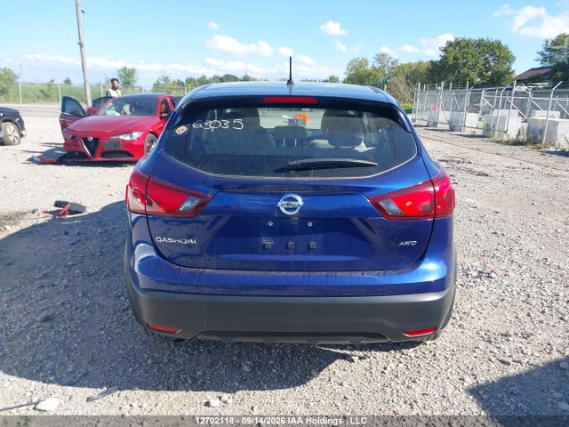 2017 Nissan Qashqai S/sl/sv მანქანა იყიდება აუქციონზე, vin: JN1BJ1CR1HW107057, აუქციონის ნომერი: 12702118