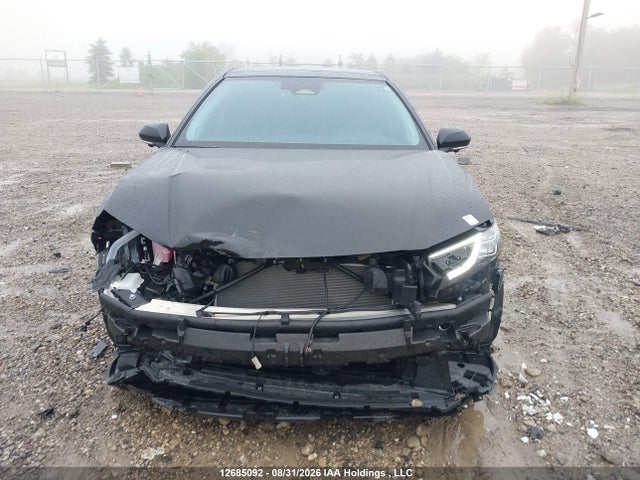Toyota CAMRY XLE 2025 4T1DBADK2SU534086 Image 12