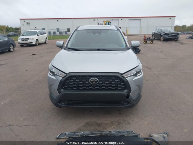 Toyota Corolla Cross Le 2023 7MUBAABG7PV060246 Image 13