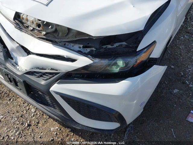 4T1G11AK1NU001039 Toyota CAMRY SE