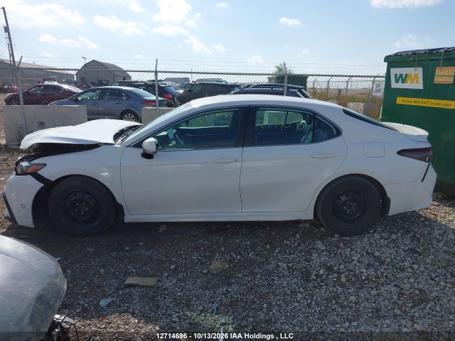 4T1G11AK1NU001039 Toyota CAMRY SE