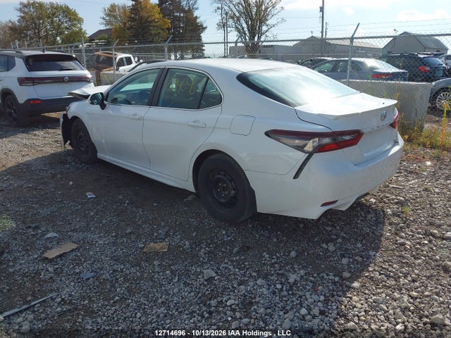 4T1G11AK1NU001039 Toyota CAMRY SE