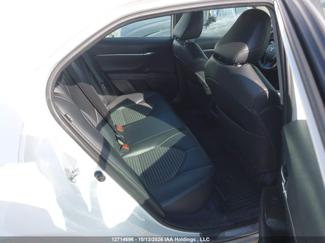 4T1G11AK1NU001039 Toyota CAMRY SE