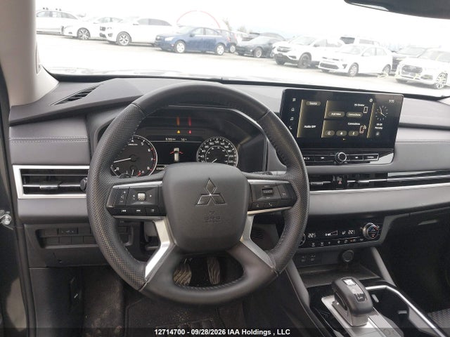 2025 Mitsubishi Outlander Es მანქანა იყიდება აუქციონზე, vin: JA4J4UA8XSZ626765, აუქციონის ნომერი: 12714700