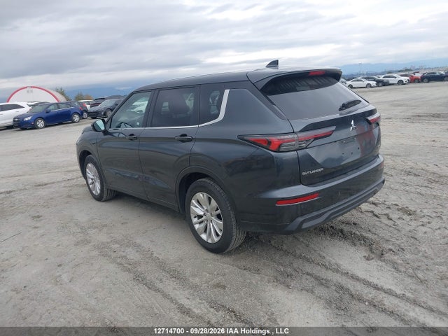 2025 Mitsubishi Outlander Es მანქანა იყიდება აუქციონზე, vin: JA4J4UA8XSZ626765, აუქციონის ნომერი: 12714700