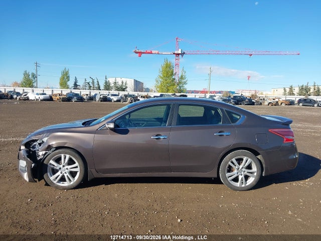 12714713 :رقم المزاد ، 1N4BL3AP3DN463598 vin ، 2013 Nissan Altima 3.5 Sl/3.5 Sv مزاد بيع