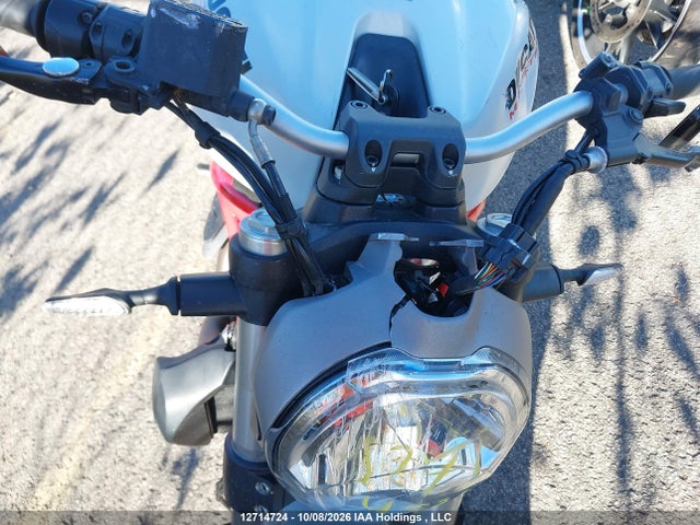 Ducati Monster 821 2015 ZDM1RBTS3FB006315 Image 16