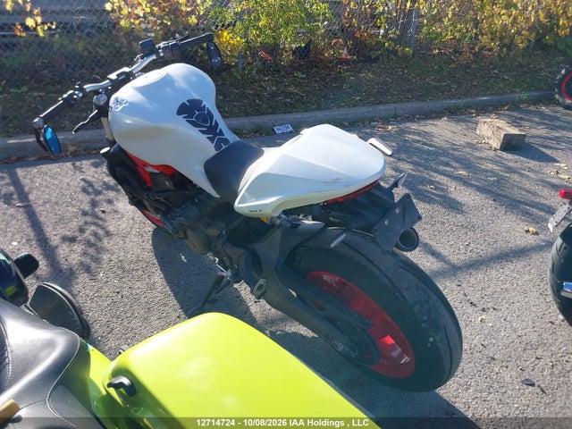 Ducati Monster 821 2015 ZDM1RBTS3FB006315 Image 3