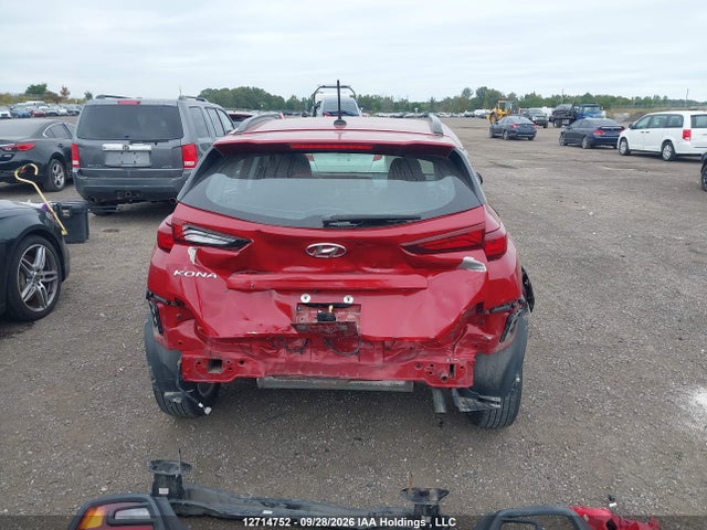 12714752 :رقم المزاد ، KM8K12AAXJU117079 vin ، 2018 Hyundai Kona Se مزاد بيع