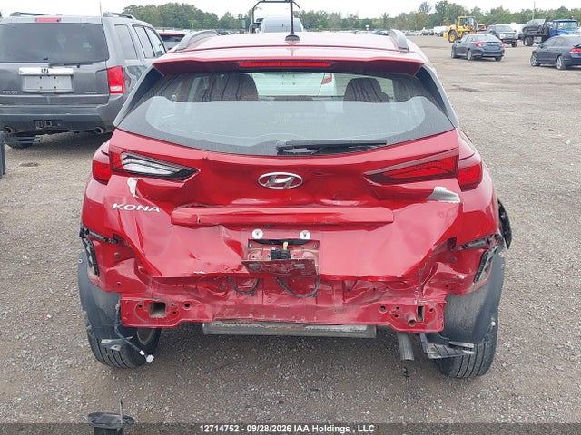 12714752 :رقم المزاد ، KM8K12AAXJU117079 vin ، 2018 Hyundai Kona Se مزاد بيع