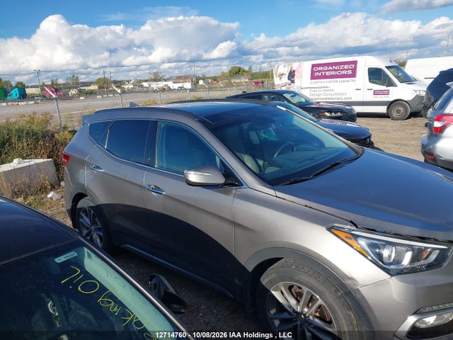 5XYZUDLA2HG458569 Hyundai SANTA FE SPORT