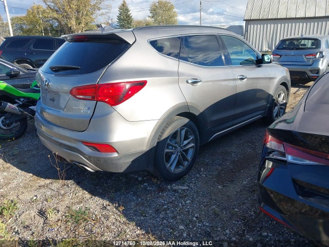 5XYZUDLA2HG458569 Hyundai SANTA FE SPORT