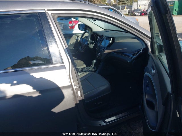 5XYZUDLA2HG458569 Hyundai SANTA FE SPORT
