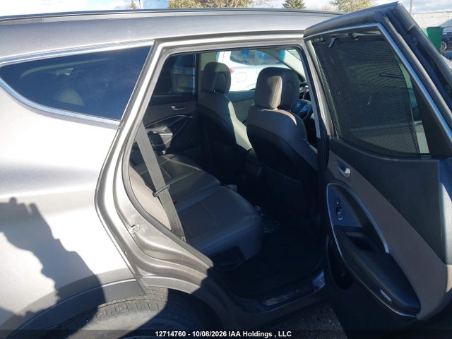 5XYZUDLA2HG458569 Hyundai SANTA FE SPORT