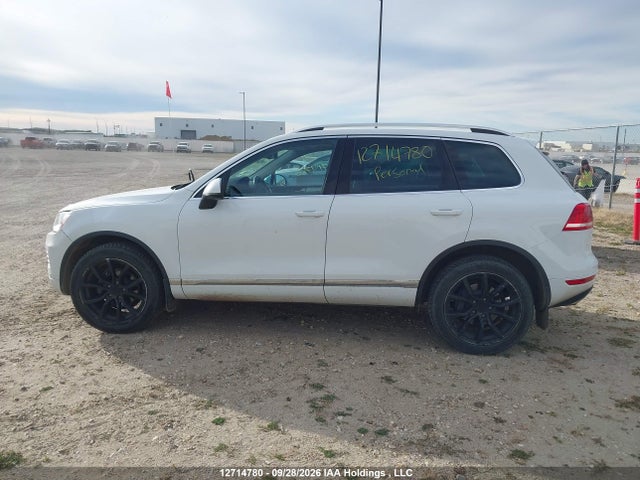 Продаж на аукціоні авто 2013 Volkswagen Touareg V6, vin: WVGDF9BP0DD001853, номер лоту: 12714780