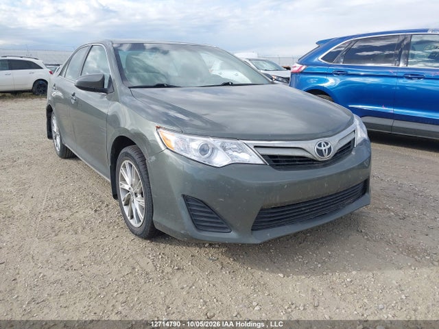 12714790 :رقم المزاد ، 4T1BF1FK4CU566029 vin ، 2012 Toyota Camry Se/le/xle مزاد بيع