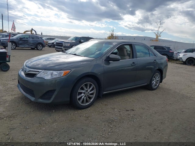 12714790 :رقم المزاد ، 4T1BF1FK4CU566029 vin ، 2012 Toyota Camry Se/le/xle مزاد بيع