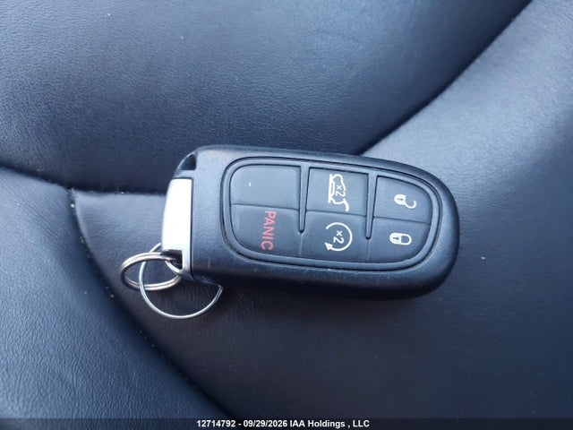Продаж на аукціоні авто 2016 Jeep Cherokee Trailhawk, vin: 1C4PJMBS4GW365984, номер лоту: 12714792
