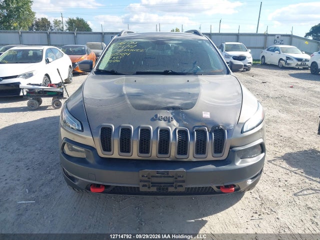 Продаж на аукціоні авто 2016 Jeep Cherokee Trailhawk, vin: 1C4PJMBS4GW365984, номер лоту: 12714792