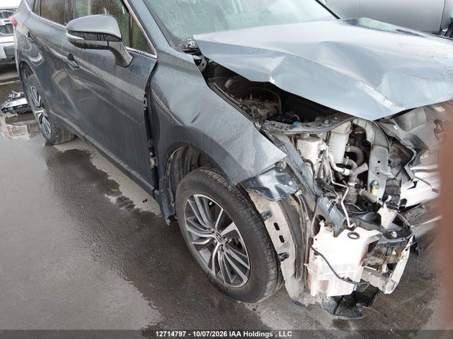 Toyota Venza 2023 JTEAAAAH0PJ145874 Image 21