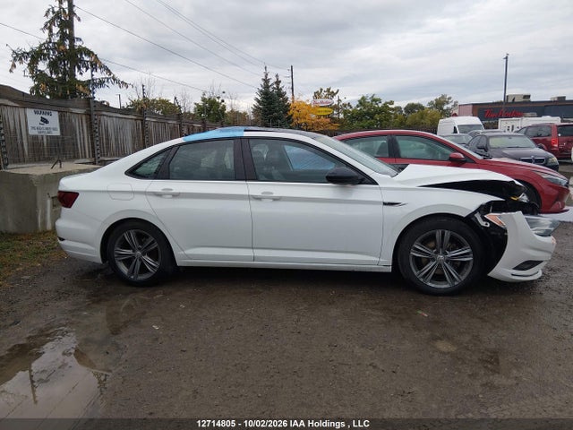 3VWW57BU2KM200332 Volkswagen Jetta 1.4 Tsi Highline