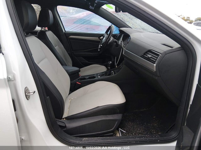 3VWW57BU2KM200332 Volkswagen Jetta 1.4 Tsi Highline