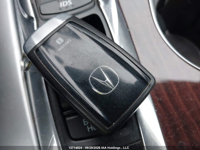 12714824 :رقم المزاد ، 19UUB3F30HA800514 vin ، 2017 Acura Tlx مزاد بيع