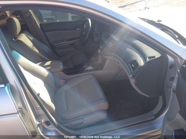 Auction sale of the 2010 Honda Accord Ex-l, vin: 1HGCP2F87AA140111, lot number: 12714861