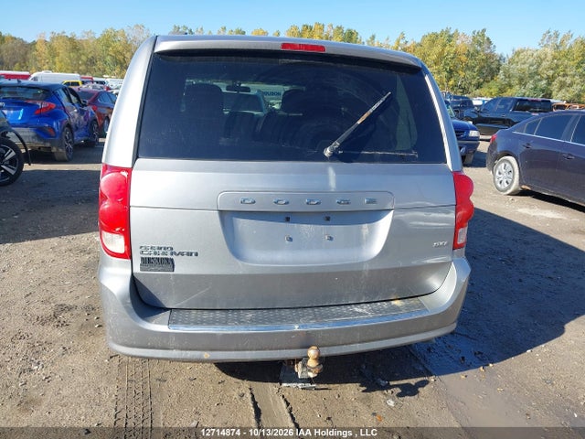 12714874 :رقم المزاد ، 2C4RDGBG2HR558996 vin ، 2017 Dodge Grand Caravan مزاد بيع