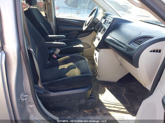 12714874 :رقم المزاد ، 2C4RDGBG2HR558996 vin ، 2017 Dodge Grand Caravan مزاد بيع