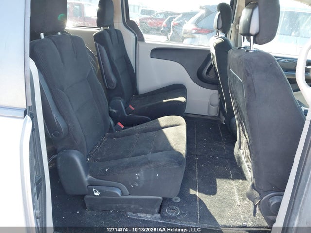 12714874 :رقم المزاد ، 2C4RDGBG2HR558996 vin ، 2017 Dodge Grand Caravan مزاد بيع