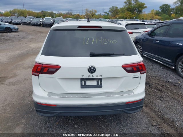 Volkswagen TIGUAN SE 2022 3VV2B7AX4NM156331 Image 16