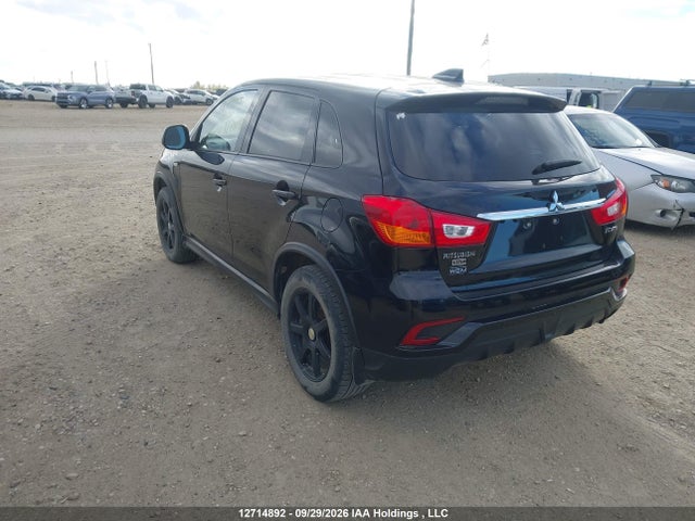 2018 Mitsubishi Rvr Se მანქანა იყიდება აუქციონზე, vin: JA4AJ3AU0JU603166, აუქციონის ნომერი: 12714892