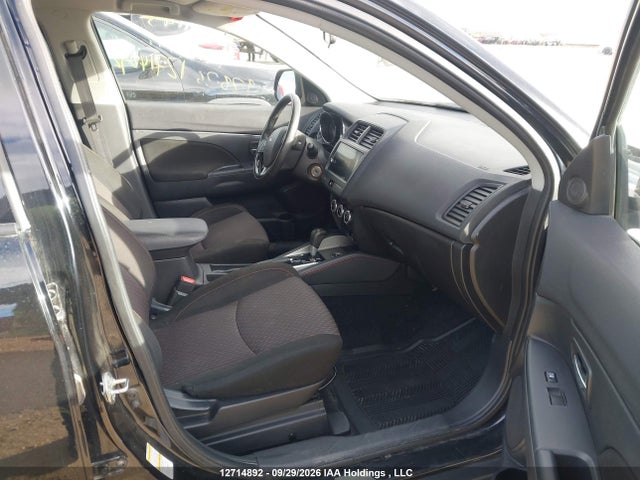 2018 Mitsubishi Rvr Se მანქანა იყიდება აუქციონზე, vin: JA4AJ3AU0JU603166, აუქციონის ნომერი: 12714892
