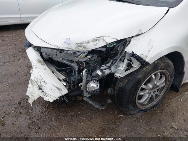 Продаж на аукціоні авто 2021 Toyota Corolla, vin: JTDBAMDE3MJ027566, номер лоту: 12714896