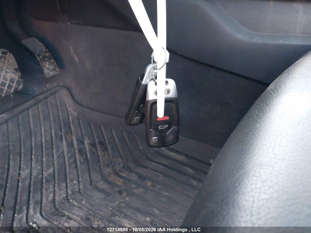 WAUANAF46JN018610 Audi A4 Komfort