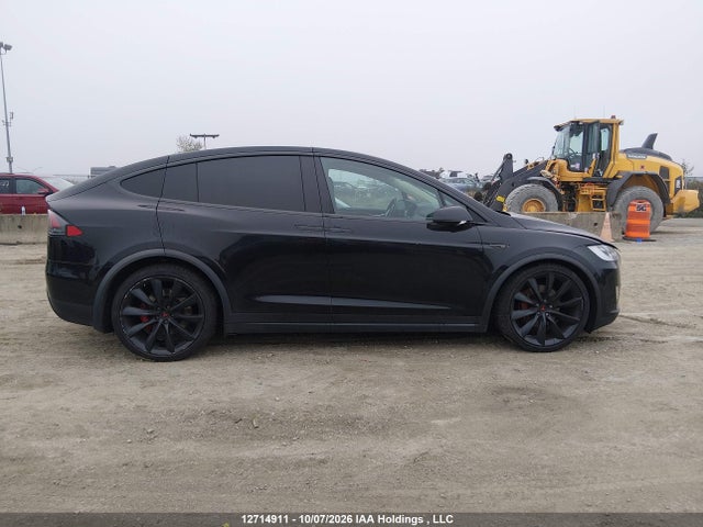 Продажа на аукционе авто 2016 Tesla Model X, vin: 5YJXCBE48GF014088, номер лота: 12714911