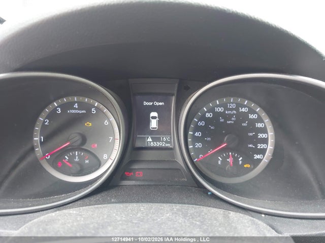 Продажа на аукционе авто 2014 Hyundai Santa Fe Sport, vin: 5XYZUDLB2EG167798, номер лота: 12714941