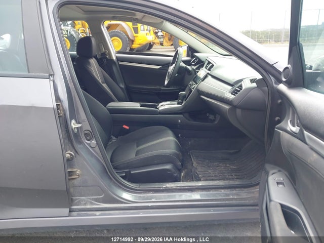 Продажа на аукционе авто 2016 Honda Civic Ex, vin: 2HGFC2F71GH002252, номер лота: 12714992