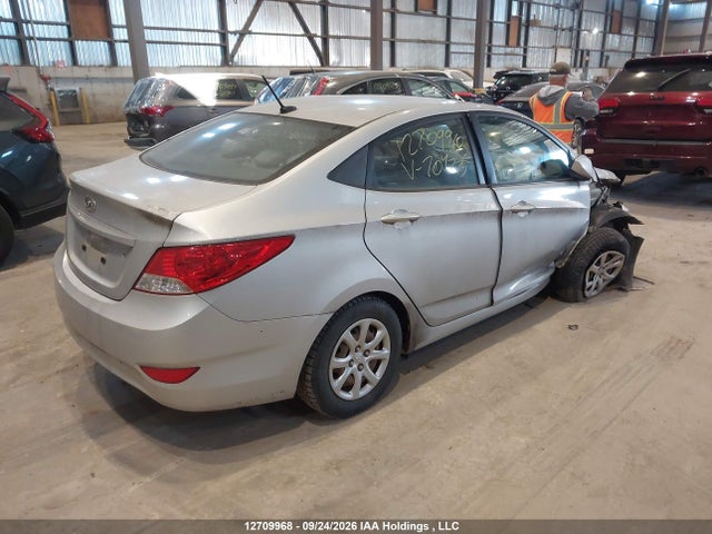 Продажа на аукционе авто 2014 Hyundai Accent Gl, vin: KMHCT4AE3EU704775, номер лота: 12709968