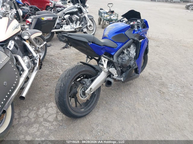 12715025 :رقم المزاد ، MLHRC7463F5100074 vin ، 2015 Honda Cbr650 F مزاد بيع