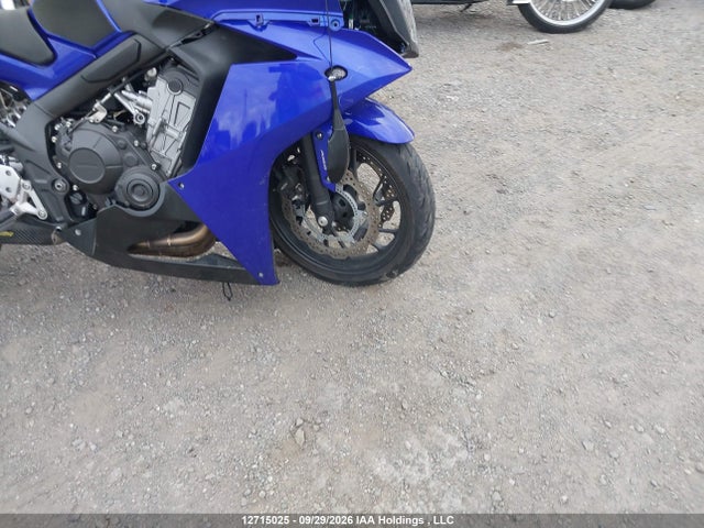 12715025 :رقم المزاد ، MLHRC7463F5100074 vin ، 2015 Honda Cbr650 F مزاد بيع