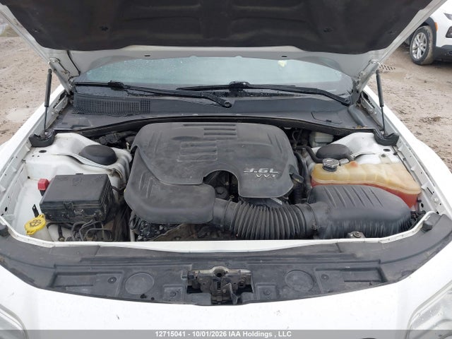 Продажа на аукционе авто 2013 Chrysler 300, vin: 2C3CCAAG0DH694121, номер лота: 12715041