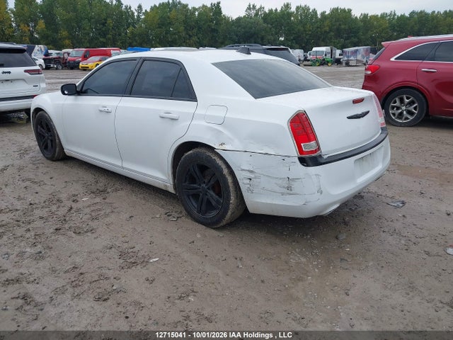 Продажа на аукционе авто 2013 Chrysler 300, vin: 2C3CCAAG0DH694121, номер лота: 12715041