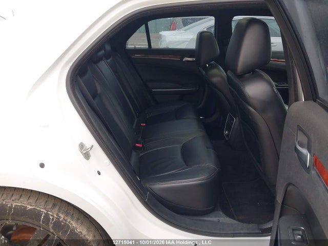 Продажа на аукционе авто 2013 Chrysler 300, vin: 2C3CCAAG0DH694121, номер лота: 12715041