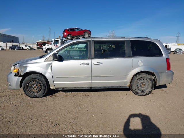 12715044 :رقم المزاد ، 2D4RN4DE4AR256626 vin ، 2010 Dodge Grand Caravan Se مزاد بيع